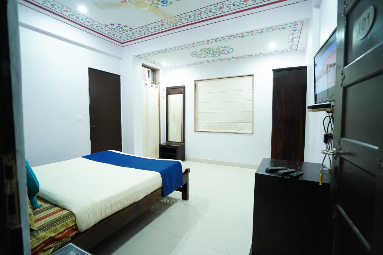 Hotel Jal Mahal Haveli 자이푸르 외부 사진