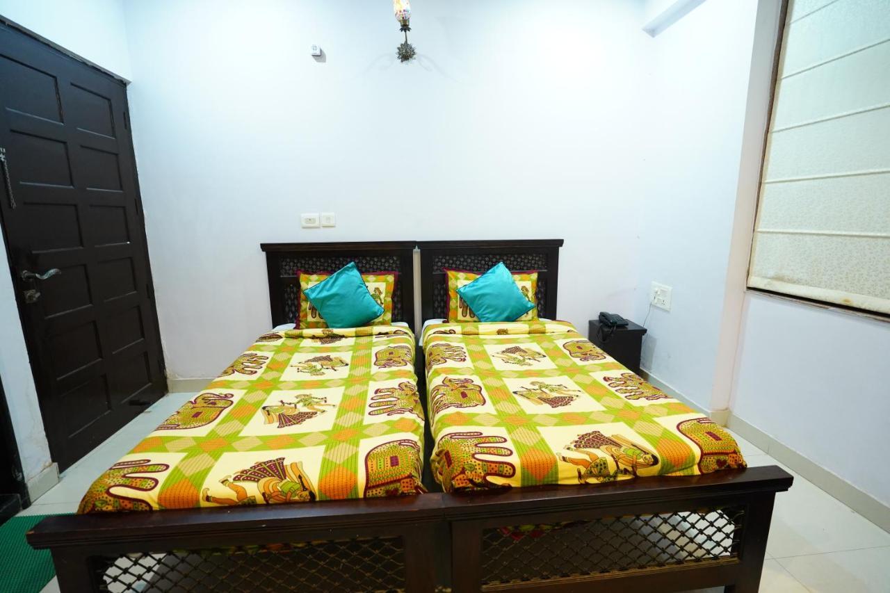 Hotel Jal Mahal Haveli 자이푸르 외부 사진