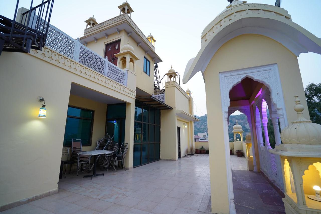 Hotel Jal Mahal Haveli 자이푸르 외부 사진